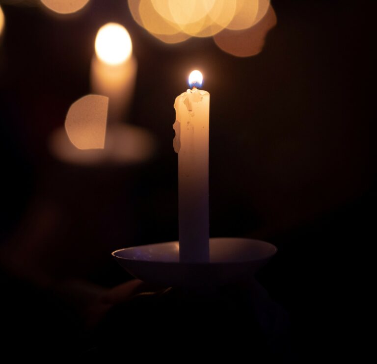Dip & Sip: Hand-dipped Candle Making